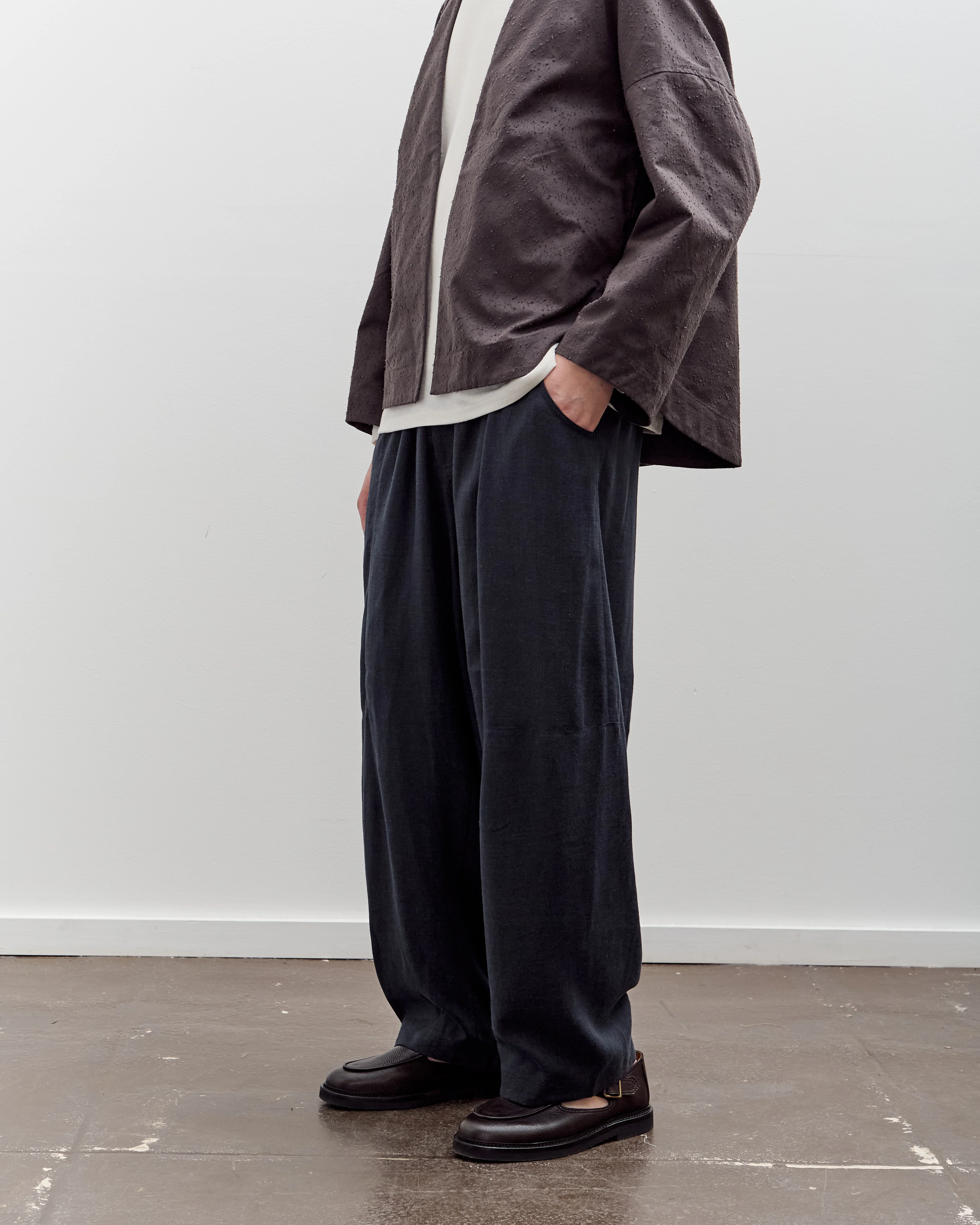 7115 by Szeki Elastic Panel Barrel Trouser, Navy Black - Image 3
