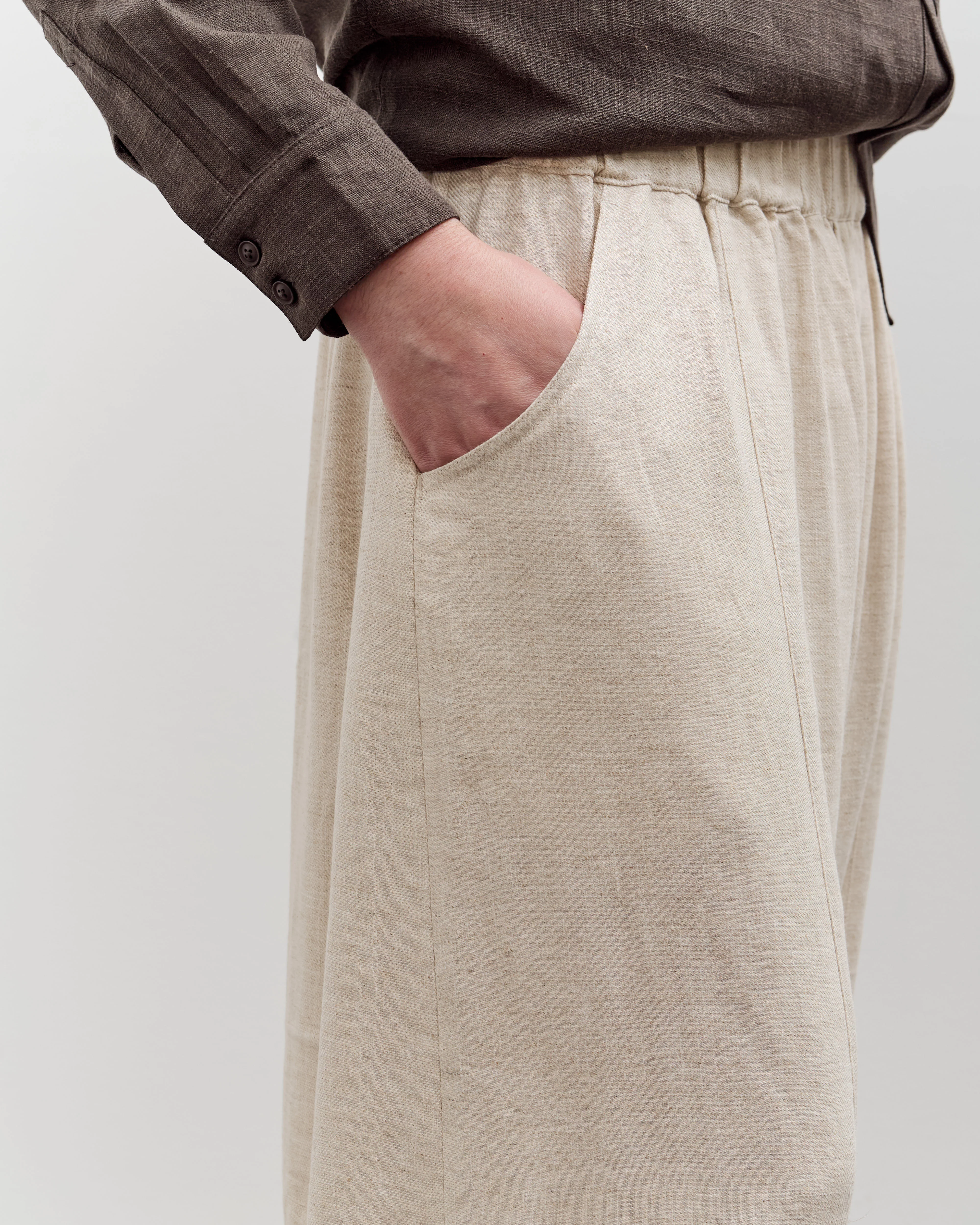 7115 by Szeki Elastic Panel Barrel Trouser, Oatmeal - Image 6