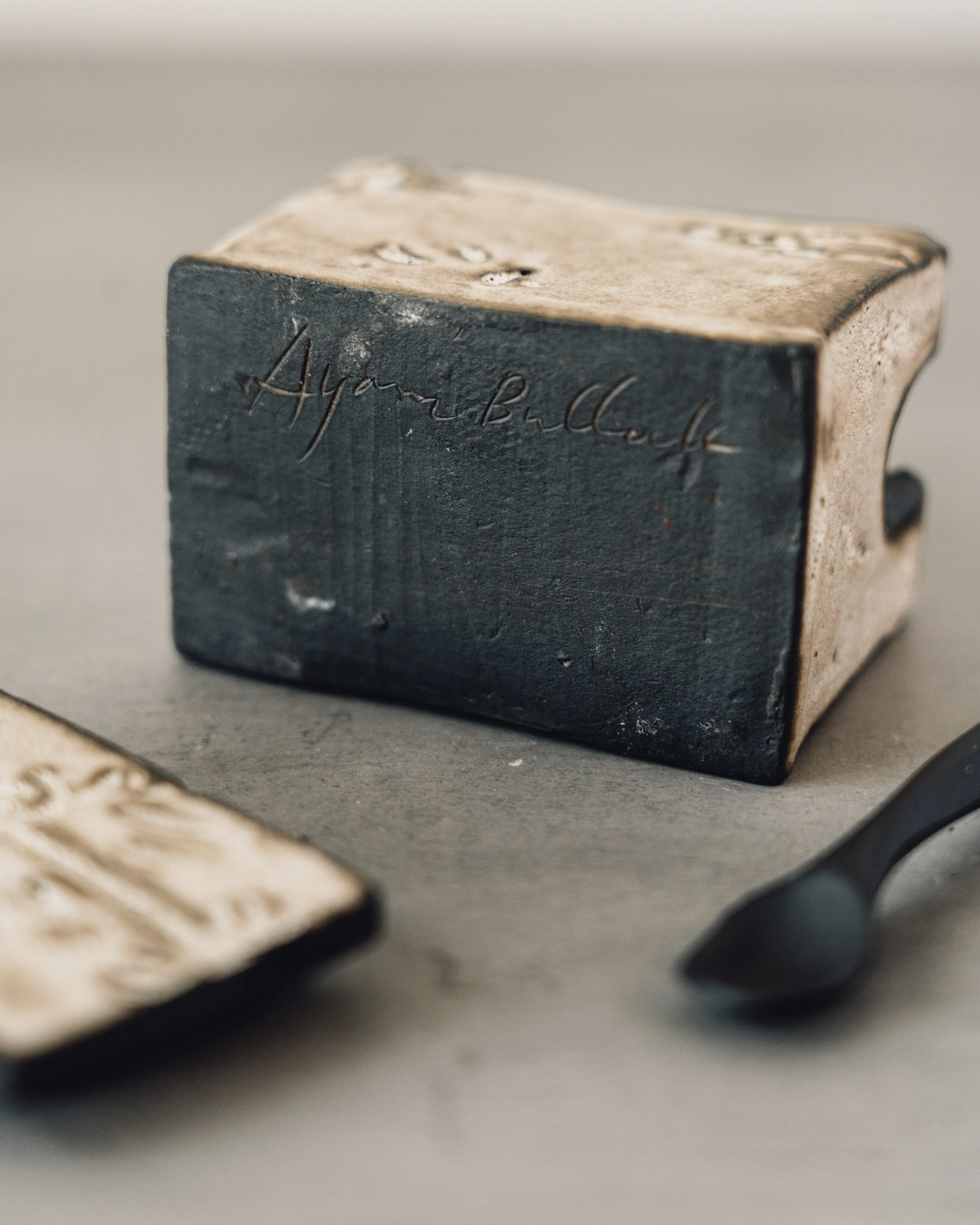 Ayame Bullock Salt Box - Image 6