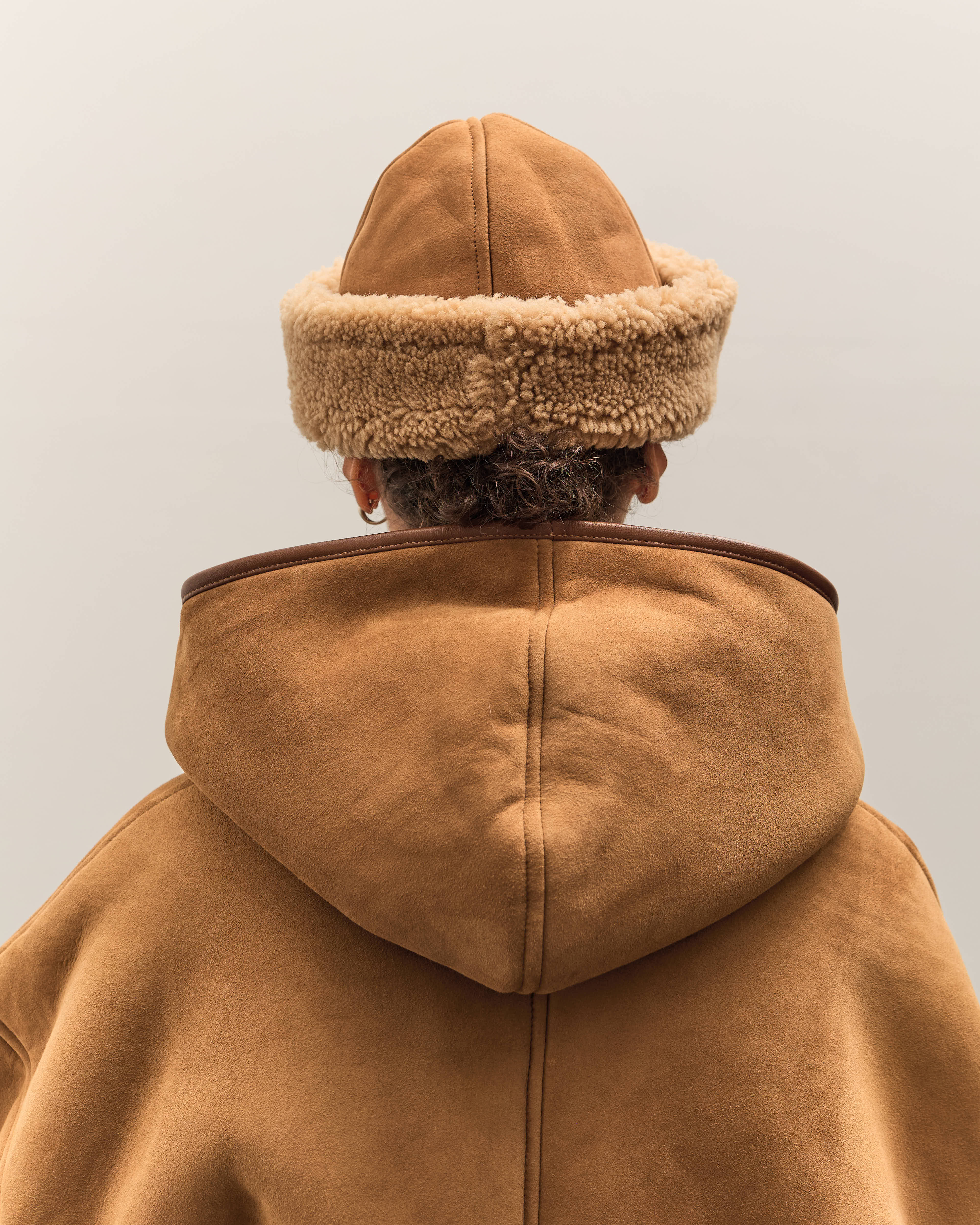 Cawley Suede Back Curly Sheepskin Cap, Tan - Image 5
