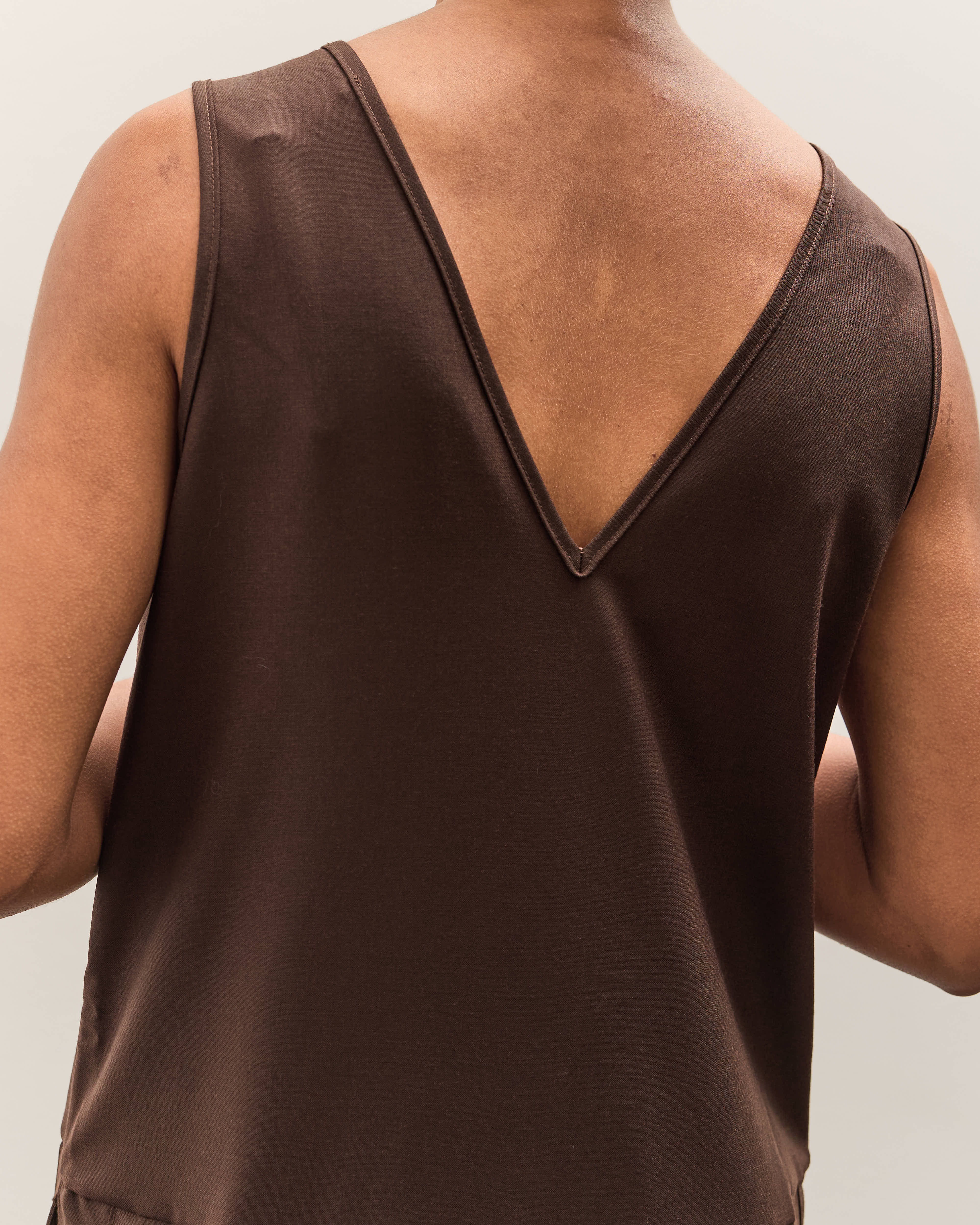 Cawley Wool V Back Isabella Dress, Chocolate - Image 2