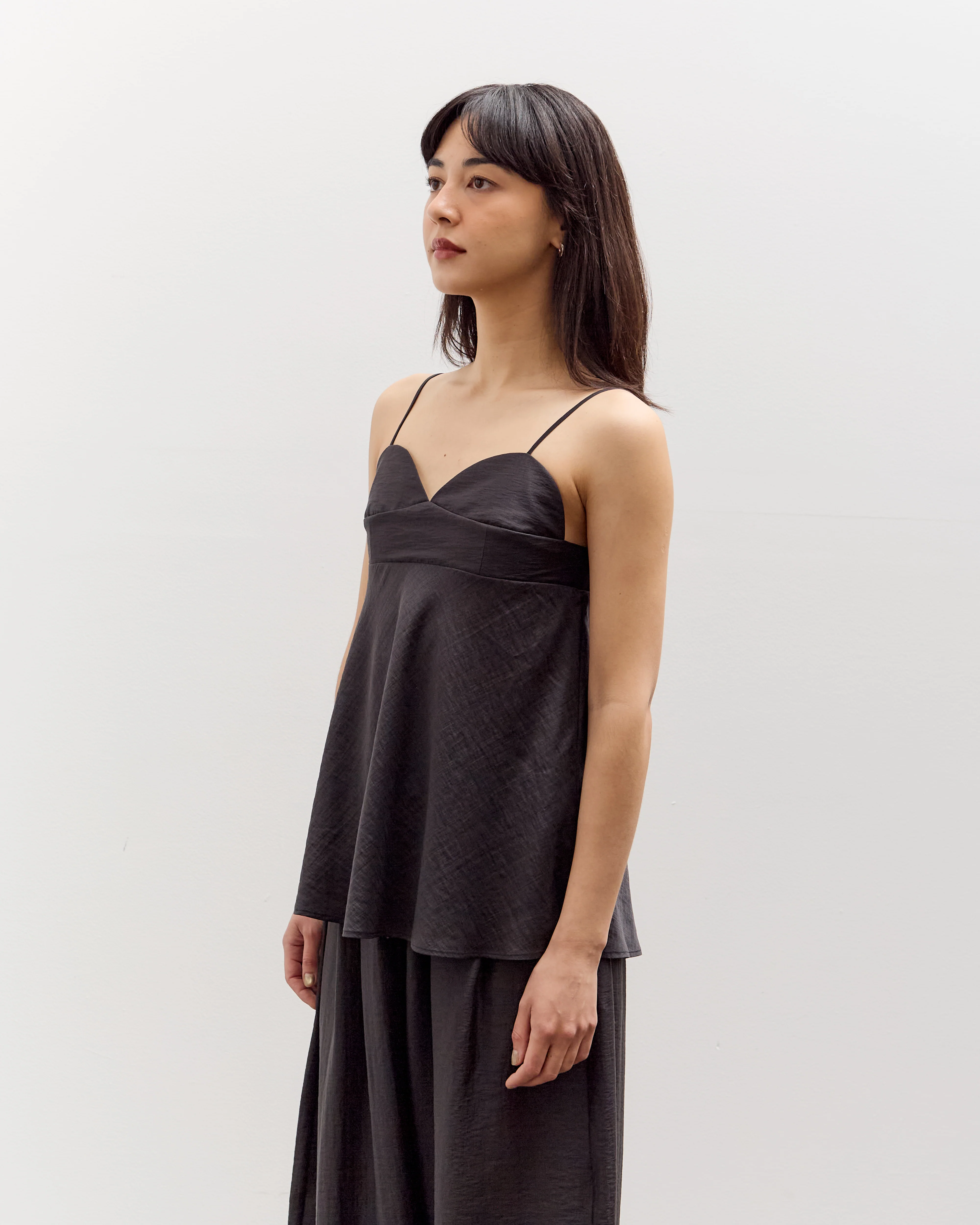 Cordera Heart-Shaped Top, Espresso - Image 3