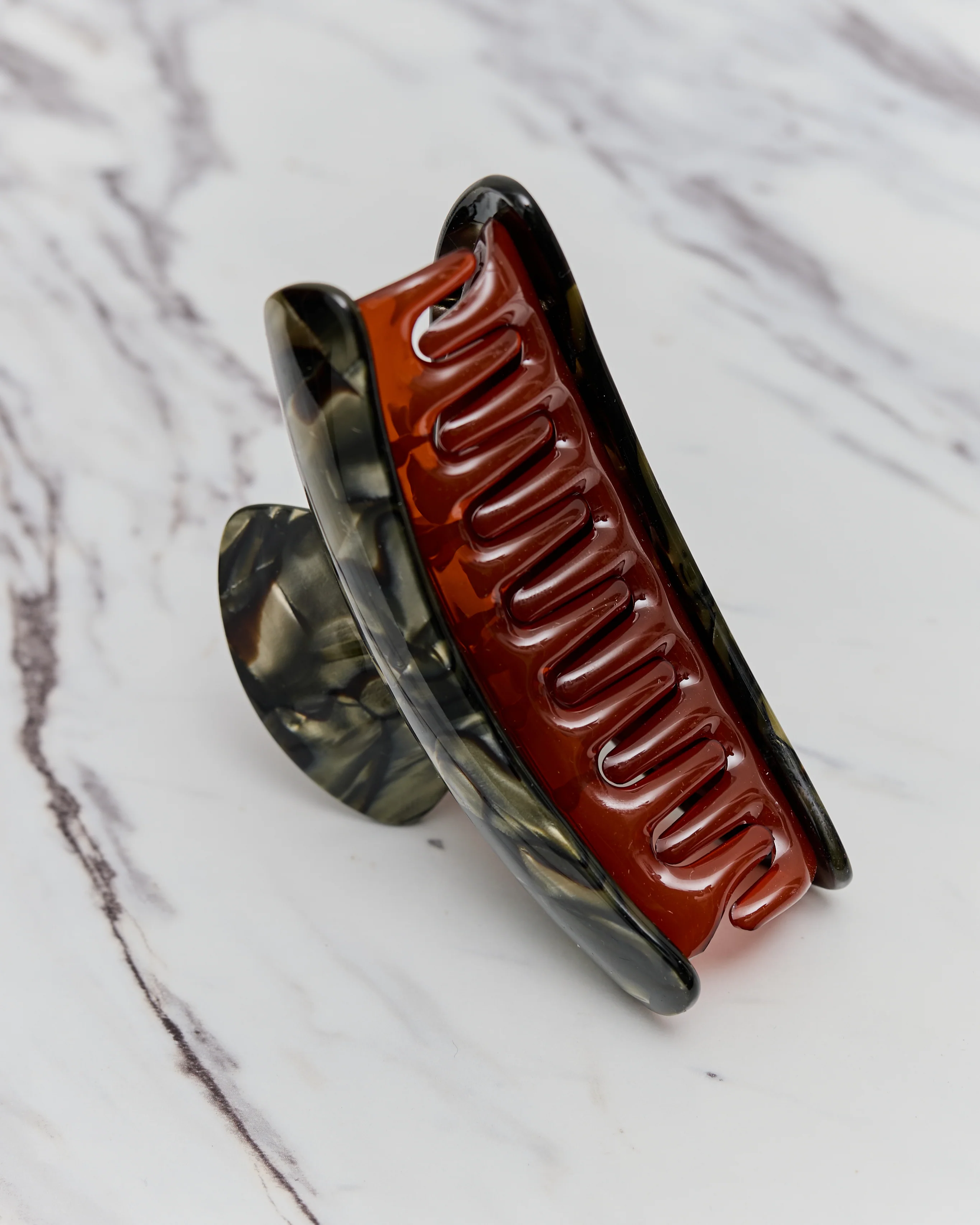 Machete Grande Heirloom Claw, Midnight Horn - Image 2
