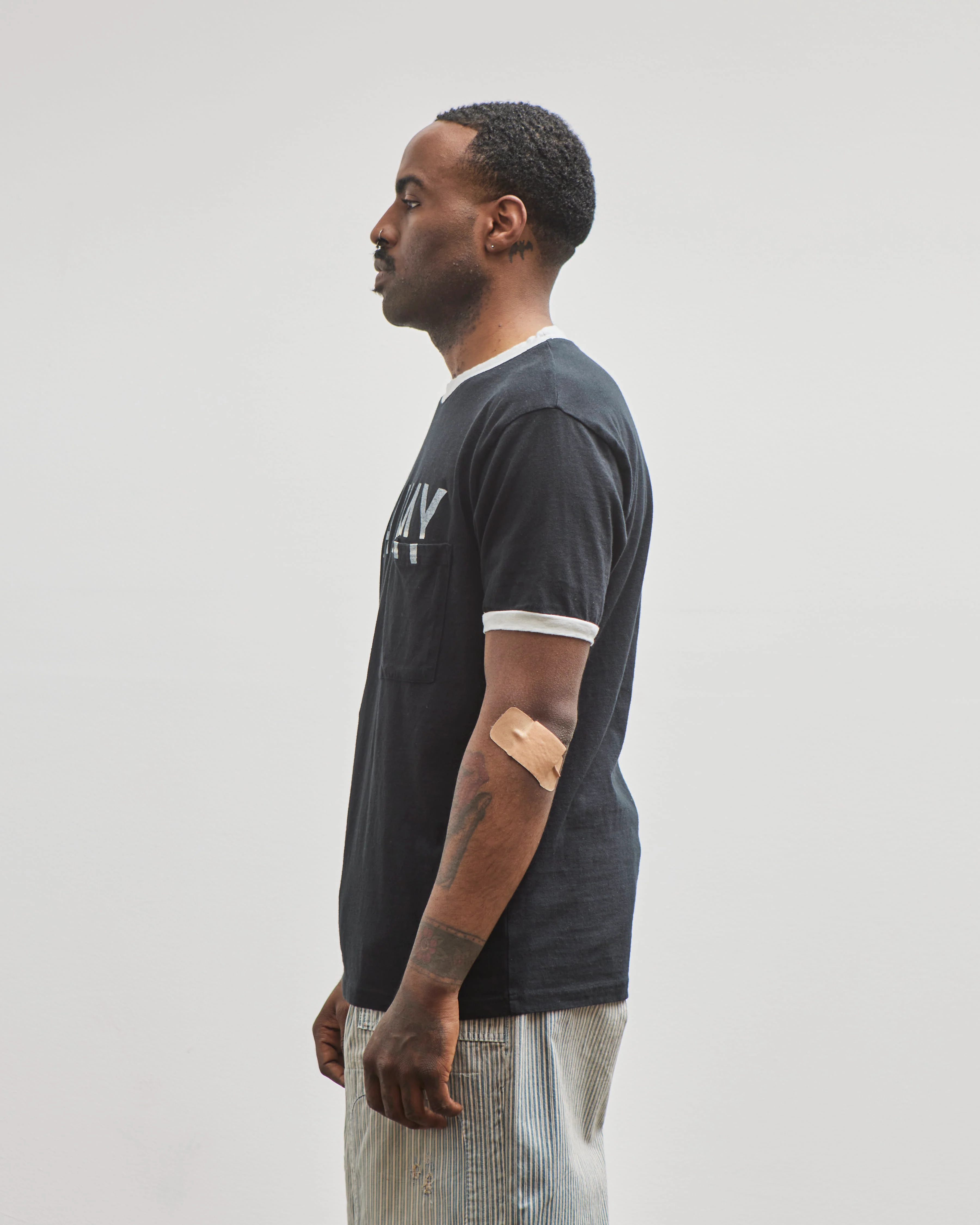 Kapital Unisex 18.5 Jersey RINGER Pocket T (FARMY), Black - Image 5