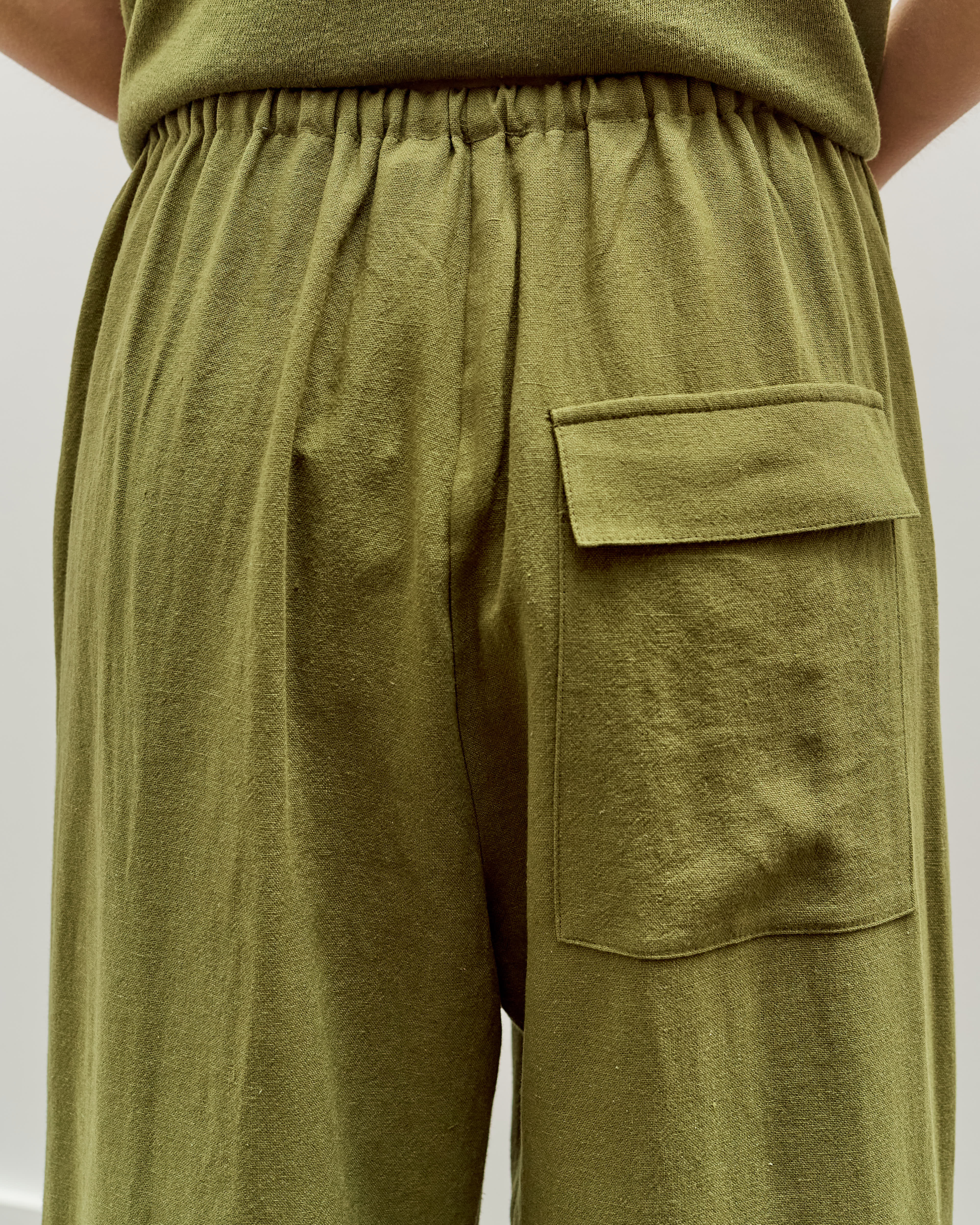 Mijeong Park Linen Blend Cropped Pants, Green - Image 8