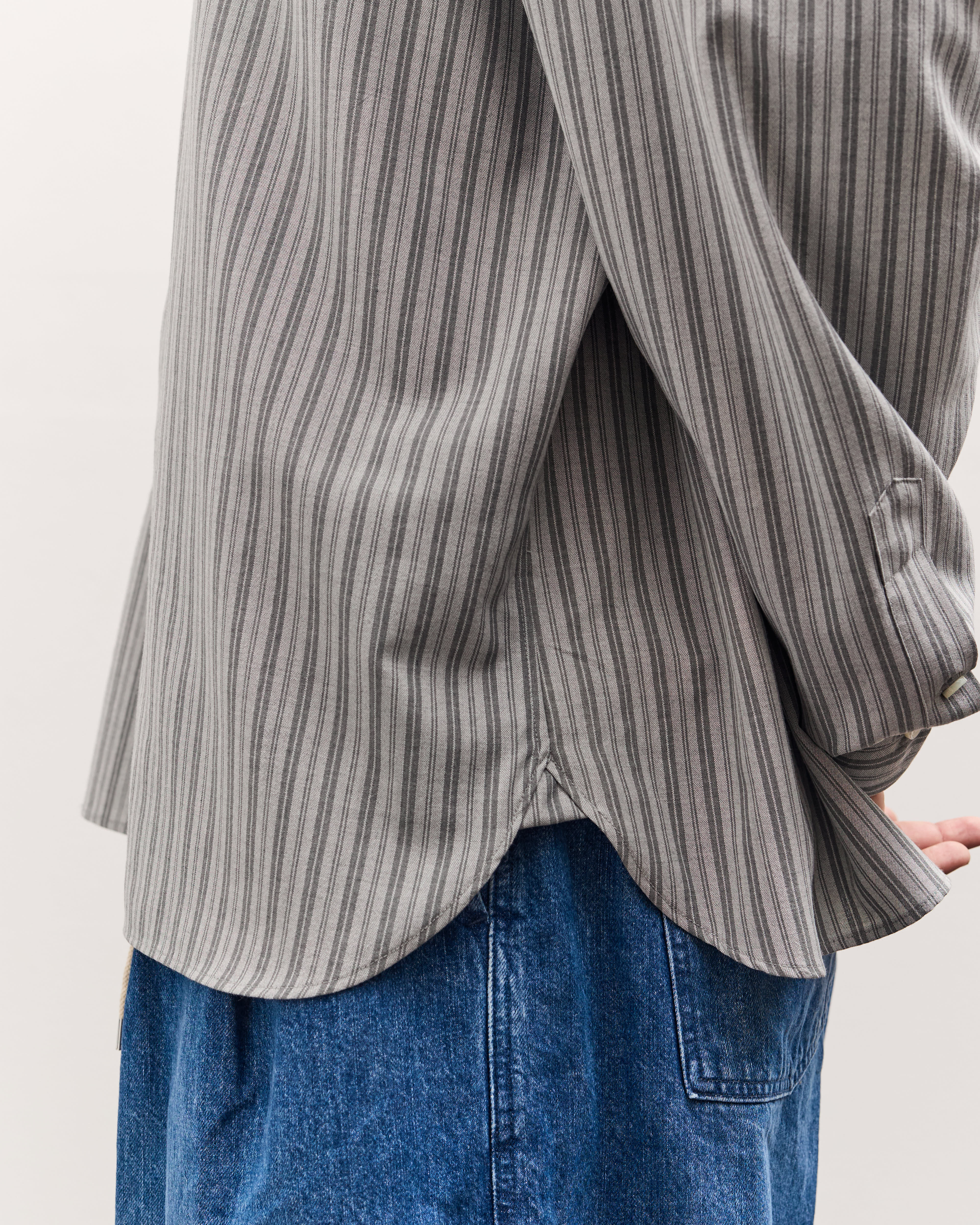 Sillage Wide Shirt Deadstock , Grey Stripe - Image 7